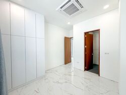 West Coast Road (D5), Terrace #558424421
